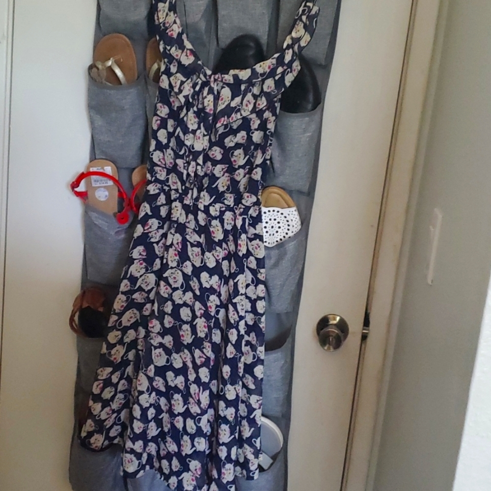 DISNEY DRESS! SIZE LARGE NAVY